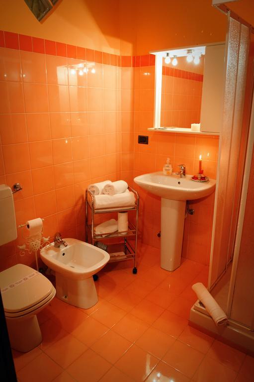 Agriturismo Paitin Alba  Zimmer foto
